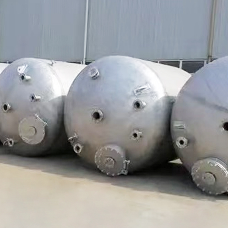 Pressure Vessel Reactor